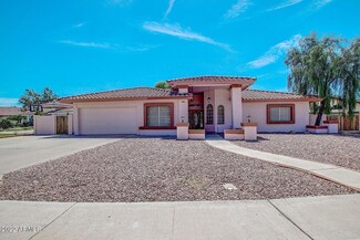 12311 N 71st Ln, Peoria, AZ 85381