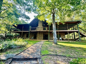 4003 Sunny Fox Rd, Mountain View, AR 72560