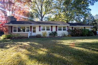 2280 Friar Tuck Cir, Wooster, OH 44691