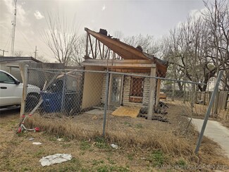 2320 N Atlanta Place, Tulsa, OK 74110