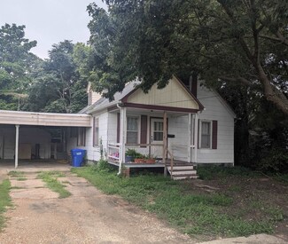 205 W Grand Ave, Hillsboro, KS 67063