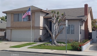 9522 Yellowstone Dr, Huntington Beach, CA 92646
