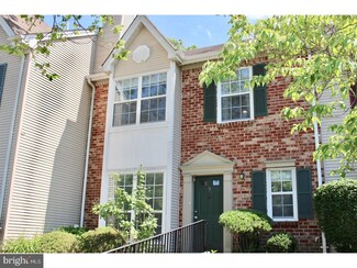 5 Bethany Ct Unit 37C, Franklin Park, NJ 08823