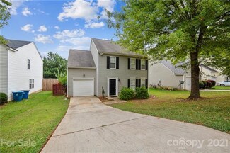 918 Grassy Patch Ln, Charlotte, NC 28216