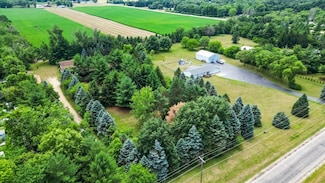 1834 Fischer Rd, South Beloit, IL 61080