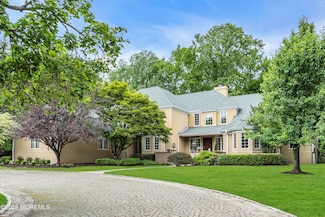 34 Bruns Rd, Allenhurst, NJ 07711