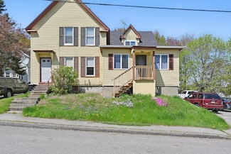 27 Cumberland St, Augusta, ME 04330