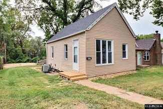 4535 Burdette St, Omaha, NE 68104
