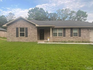 5479 Russell Dr, Milton, FL 32570