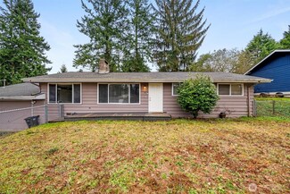 12 74th St SW, Everett, WA 98203