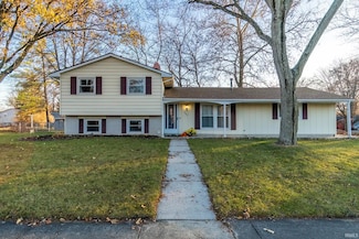 1506 Tartan Ct, New Haven, IN 46774