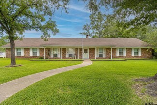 204 N Alabama St, Troup, TX 75789