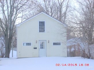 408 Nussbaum Ave, Fort Wayne, IN 46805