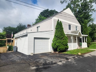 1920 Grandview Ave, Irwin, PA 15642