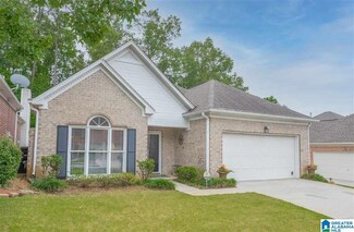 1912 Stone Brook Ln, Birmingham, AL 35242