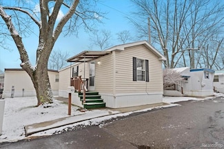 22600 Middlebelt Rd, Farmington Hills, MI 48336