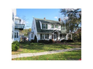 208 NE 1st St, Paoli, IN 47454