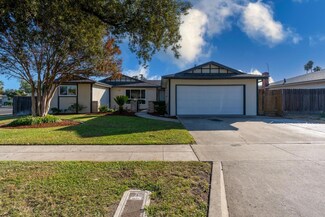 4898 E San Gabriel Ave, Fresno, CA 93726