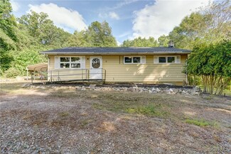 3508 Sylvania Rd, Chester, VA 23831