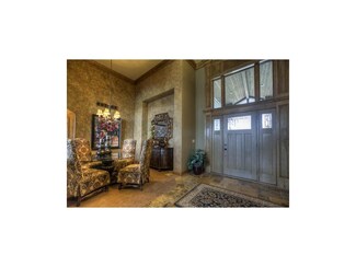 18145 W 94th St, Lenexa, KS 66219