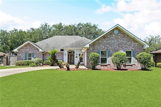 604 Adee Ln, Gretna, LA 70056
