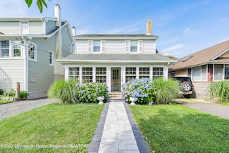57 Ocean Ave, Manasquan, NJ 08736