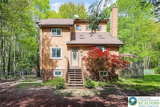 205 Victory Ln, Long Pond, PA 18334