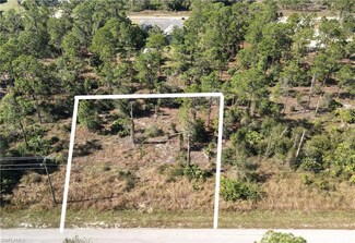 615 Moore Ave, Lehigh Acres, FL 33972