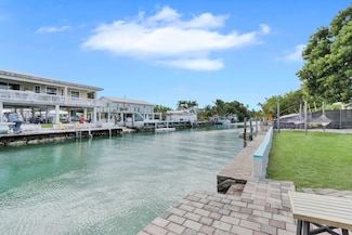 24 Cactus Dr, Key West, FL 33040