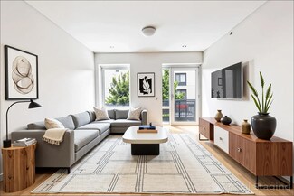 454 W 54th St Unit 3-M, New York, NY 10019