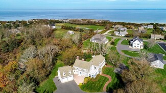 17 Grazing Field Ln, Dennis, MA 02638