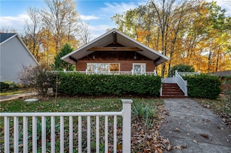 219 Latonka Dr, Mercer, PA 16137