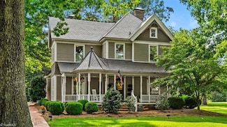 605 N Asheboro St, Liberty, NC 27298