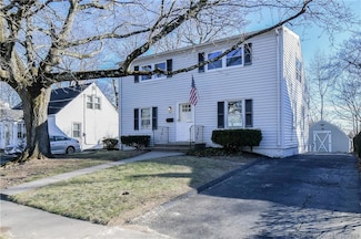 397 Queen St, Bridgeport, CT 06606