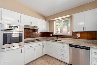 10621 W Oakmont Dr, Sun City, AZ 85351