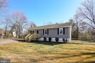 7263 2nd St, Remington, VA 22734