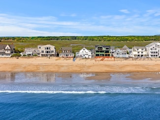 168 N End Blvd, Salisbury, MA 01952