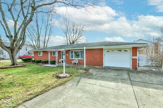 701 W 7th St, Greenfield, IN 46140