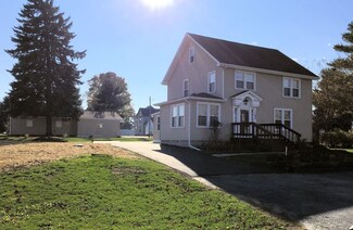 104 Cherry St, Kings, IL 61068