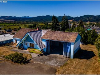 604 A St, Myrtle Point, OR 97458