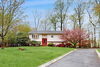 23 Baylor Rd, New City, NY 10956