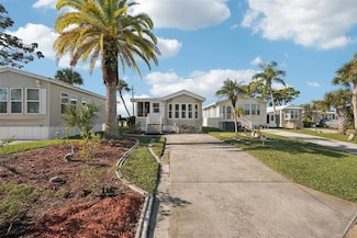 289 Bainbridge Dr, Nokomis, FL 34275