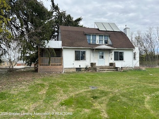 3310 W Mount Hope Ave, Lansing, MI 48911