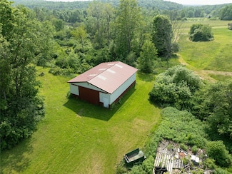 1635 Walker Rd, Endicott, NY 13760