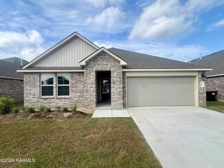 104 Pine Peak Dr, Lafayette, LA 70501