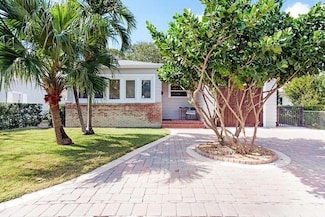421 N Ocean Breeze, Lake Worth, FL 33460