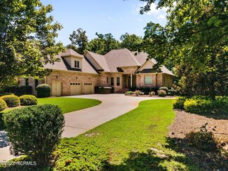 208 Pungo Ln, Chocowinity, NC 27817
