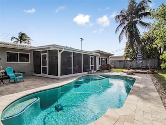 1601 SE 3rd St, Pompano Beach, FL 33060