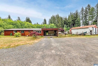 1271 Merchants Rd, Forks, WA 98331