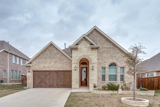 3305 Brookglen Dr, Carrollton, TX 75010